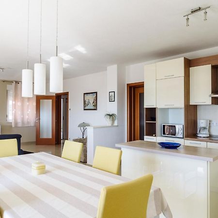 Apartman Niko Kaštela Exteriér fotografie