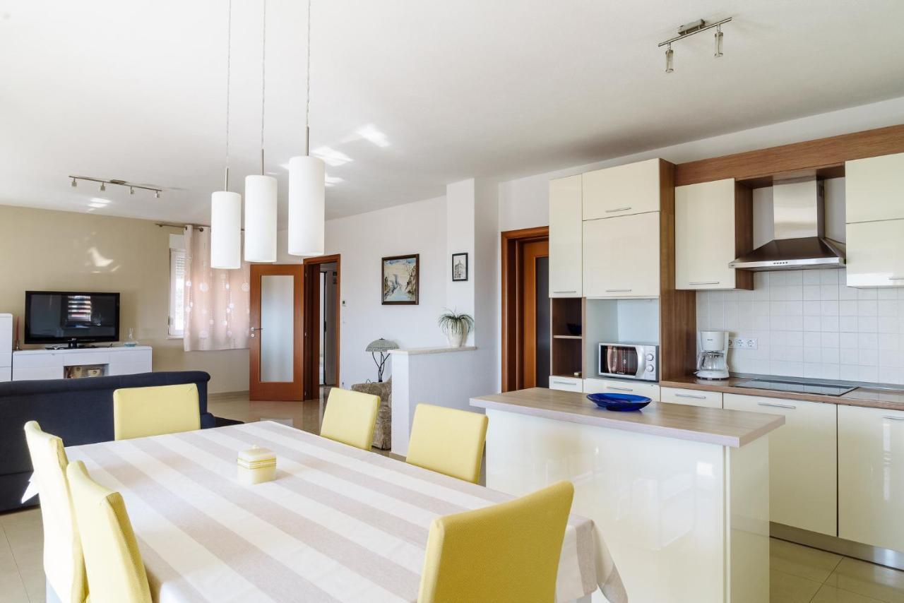 Apartman Niko Kaštela Exteriér fotografie