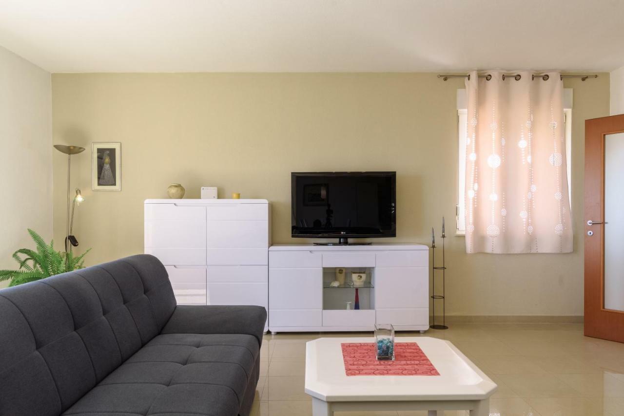 Apartman Niko Kaštela Exteriér fotografie