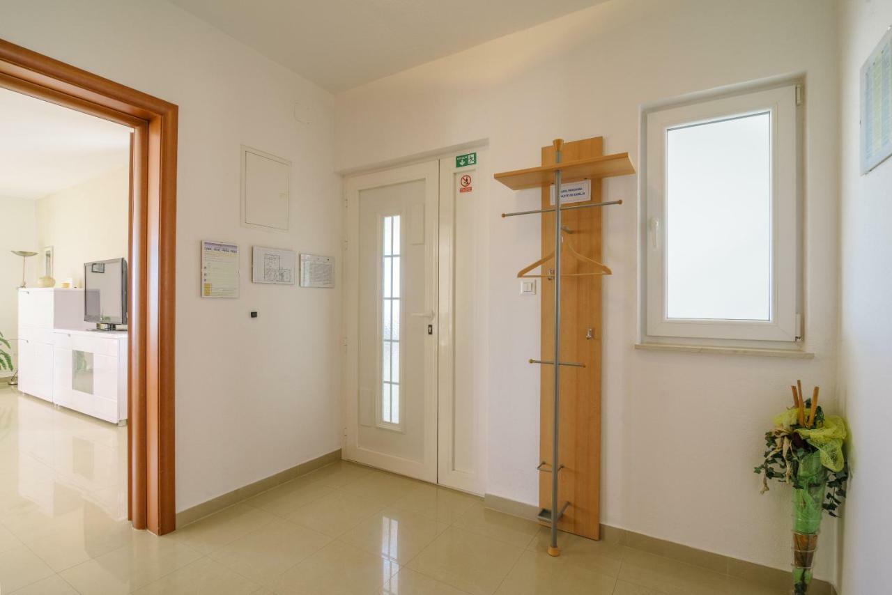 Apartman Niko Kaštela Exteriér fotografie